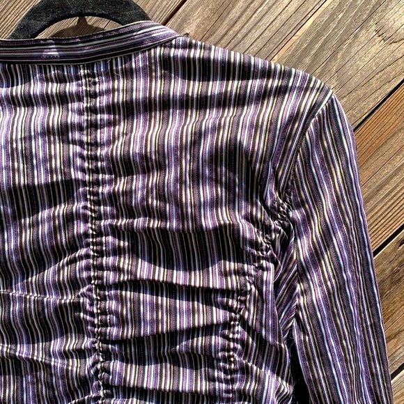 Purple striped long sleeve button top with ruching New! - Picture 11 of 16